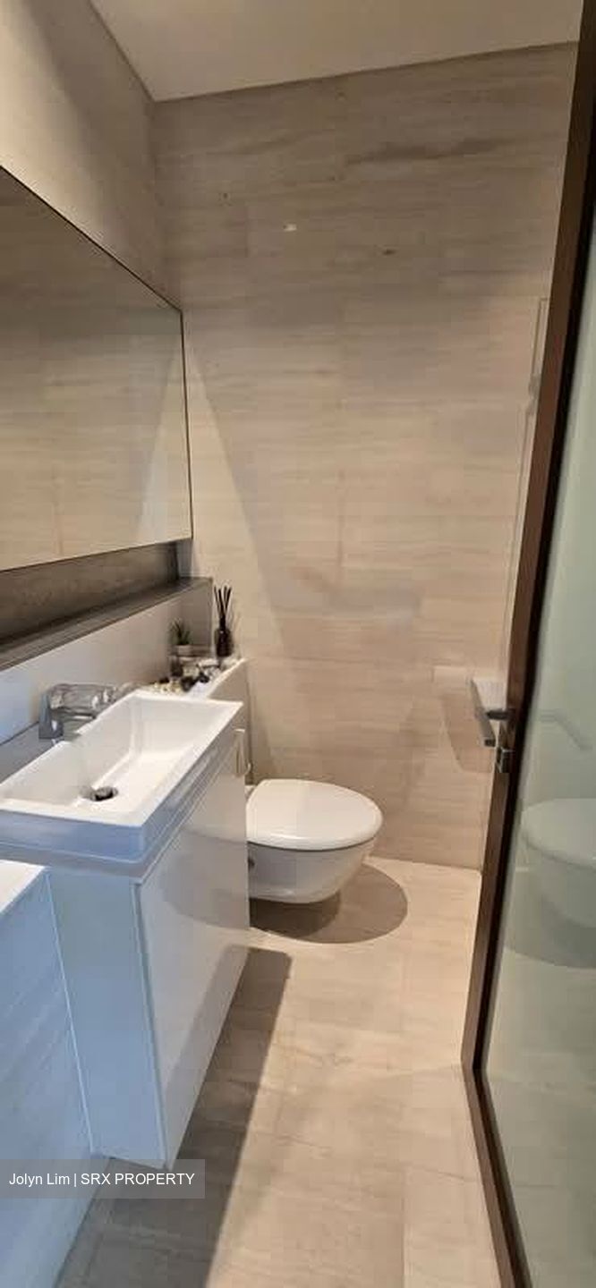 L'Viv (D11), Apartment #553432821
